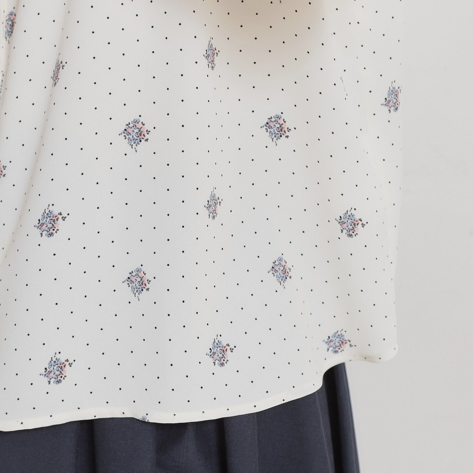 Couture broach「【洗える】ドットフラワー ブラウス」|シャツ・ブラウス|