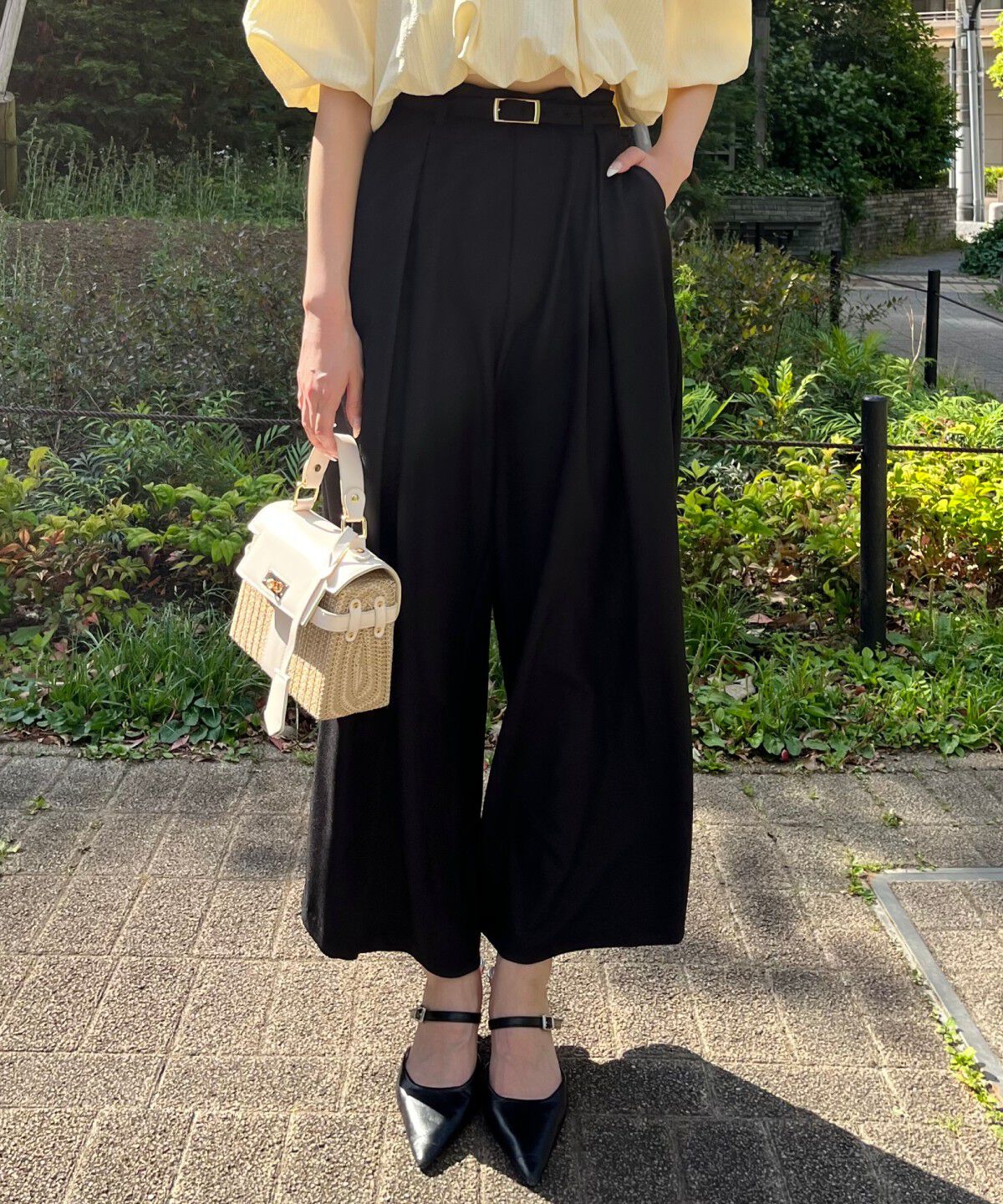 アンドクチュール「ベルト付きタックワイドパンツ」|その他|
