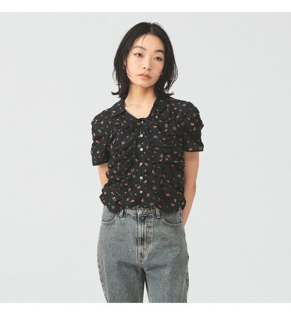 Ray BEAMS 「フラワー プリント シャーリング シャツ　　26SS  花柄 ショート丈 洗える イージーケア 夏 ブラウス」|シャツ・ブラウス|