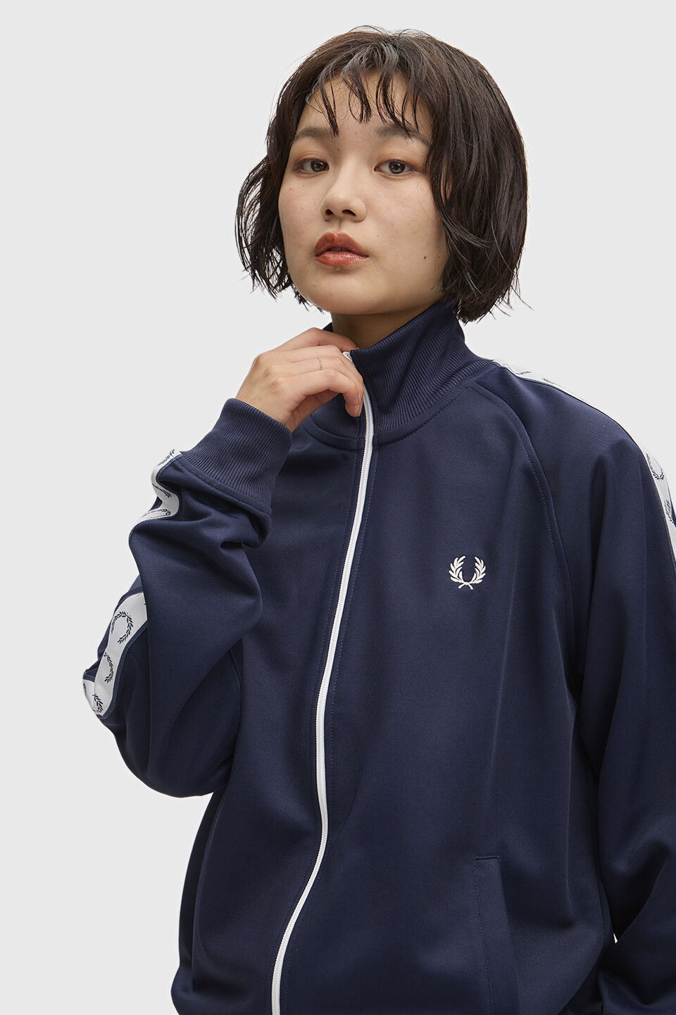 FRED PERRY 「FRED PERRY／Taped Track Jacket／フレッドペリートラックジャケット」|スウェット・ジャージ|