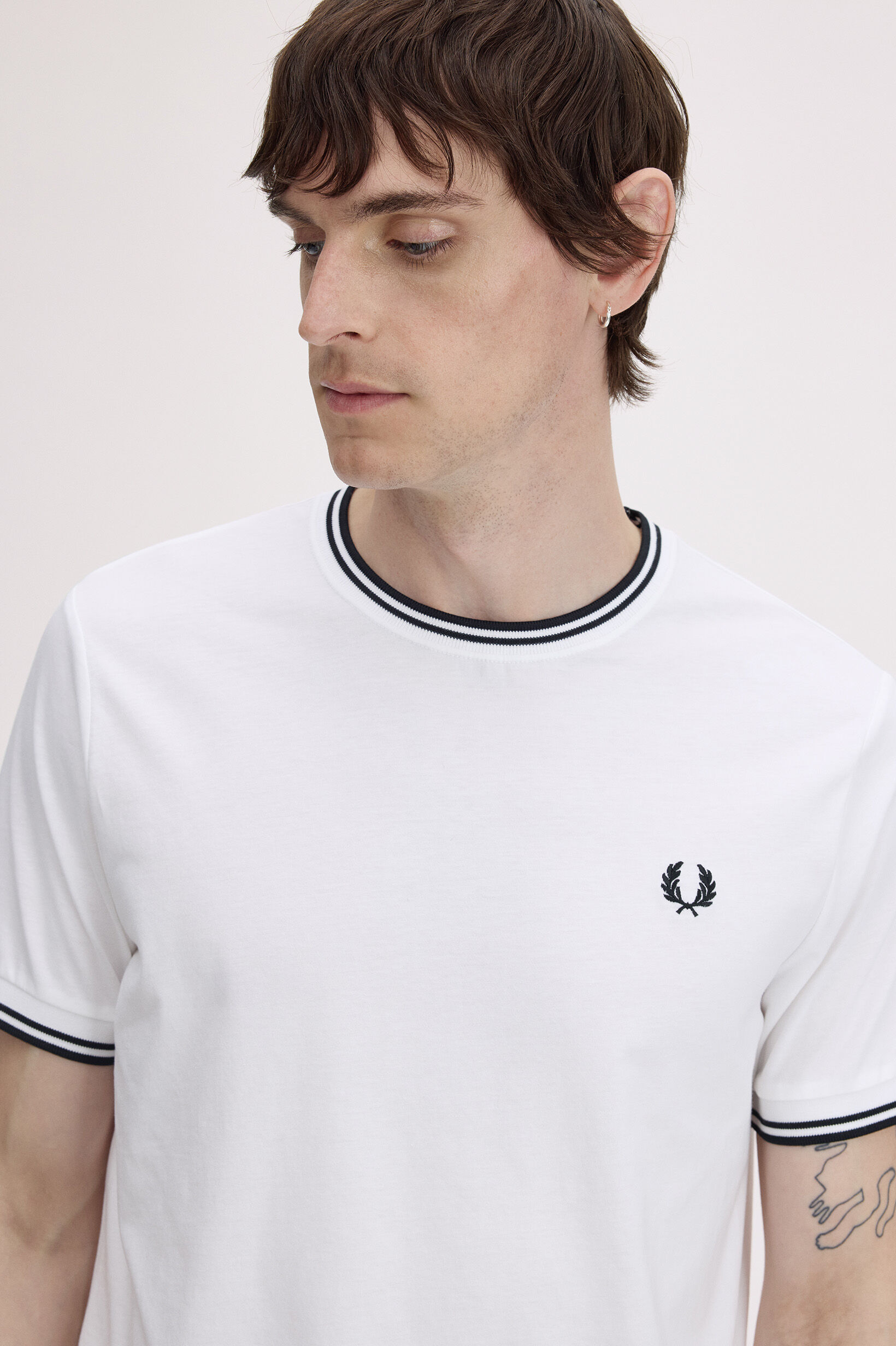 FRED PERRY 「Twin Tipped T-Shirt／ティップラインTシャツ M1588」|Tシャツ・カットソー|