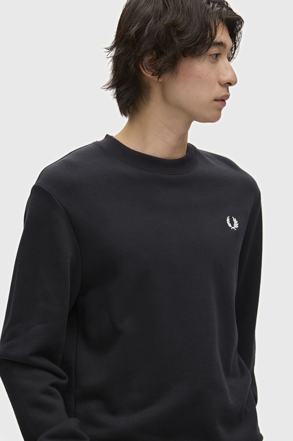 FRED PERRY 「FRED PERRY／Crew Neck Sweatshirt／フレッドペリースウェットシャツ」|Tシャツ・カットソー|BLACK