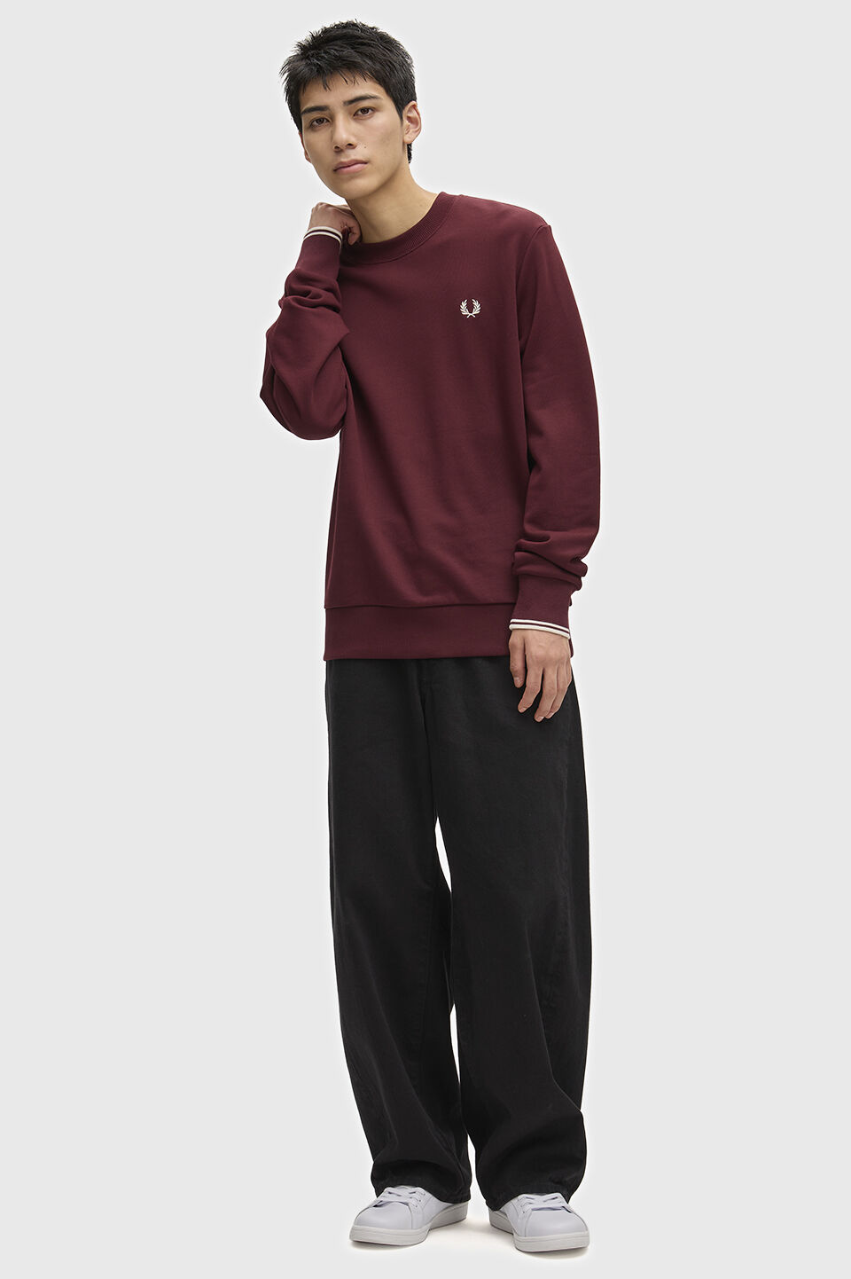 FRED PERRY 「FRED PERRY／Crew Neck Sweatshirt／フレッドペリースウェットシャツ」|Tシャツ・カットソー|