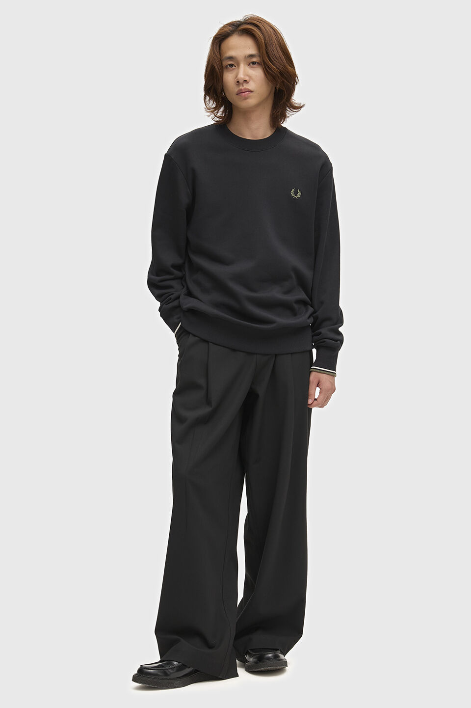 FRED PERRY 「FRED PERRY／Crew Neck Sweatshirt／フレッドペリースウェットシャツ」|Tシャツ・カットソー|