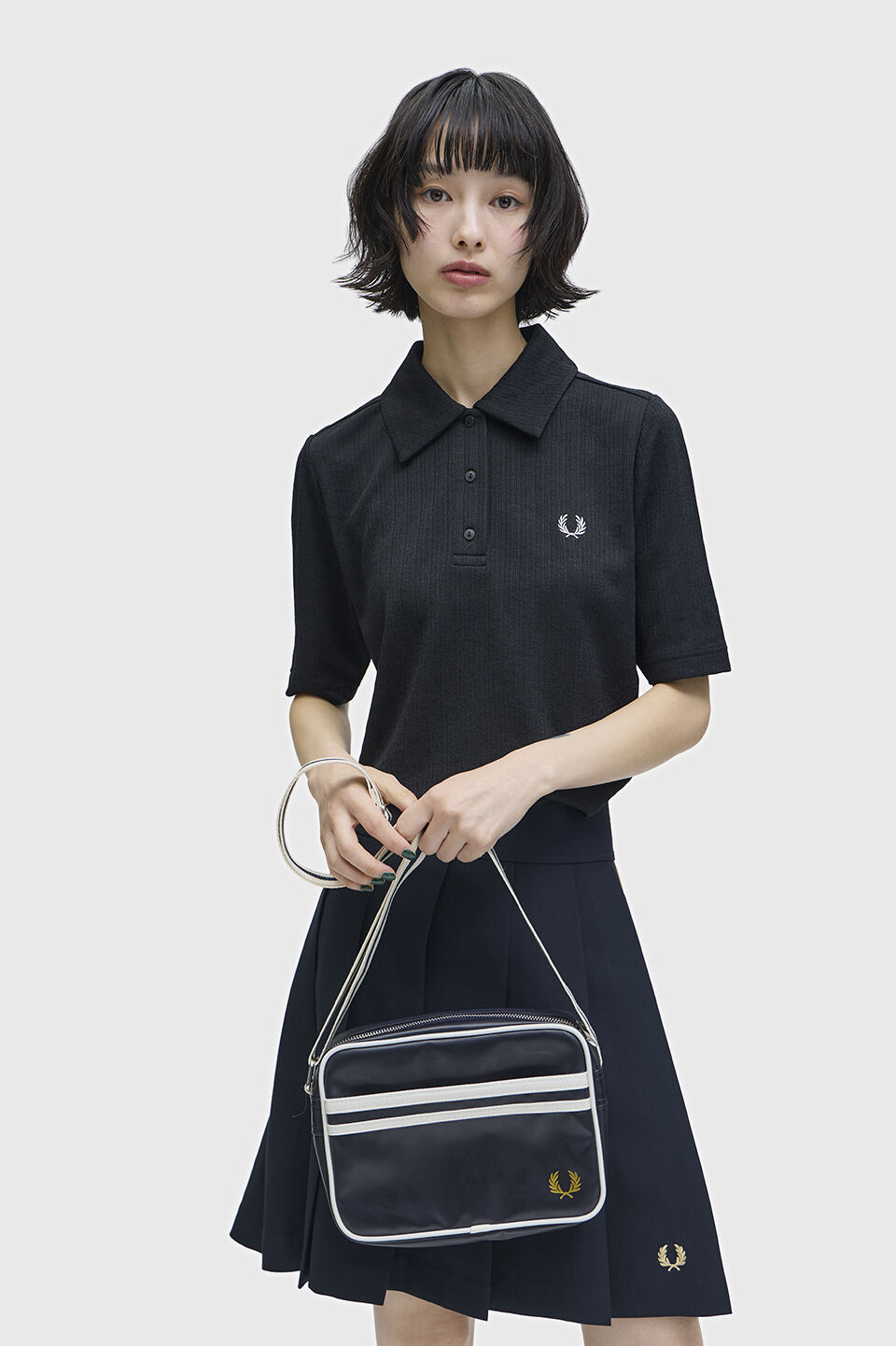 FRED PERRY 「Classic Mini Shoulder Bag／クラシックミニショルダーバッグ」|ショルダー・メッセンジャー|