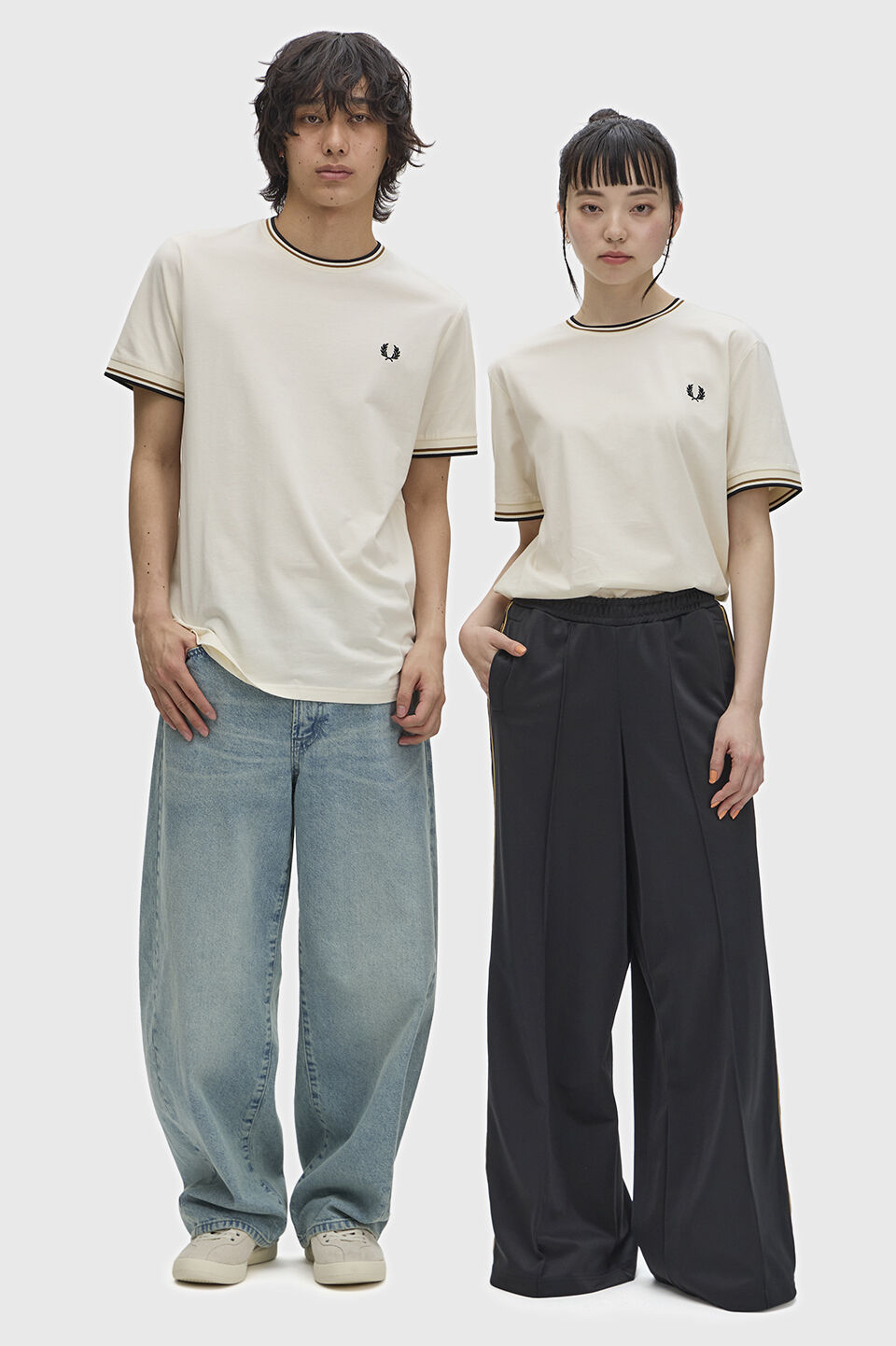 FRED PERRY 「Twin Tipped T-Shirt／ティップラインTシャツ M1588V」|Tシャツ・カットソー|