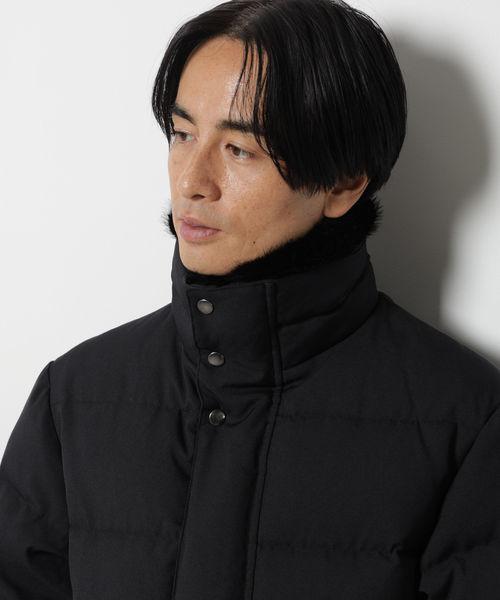 NANO universe「「西川ダウン(R)」サージフェイクファーカラーショートダウン」|ダウン|
