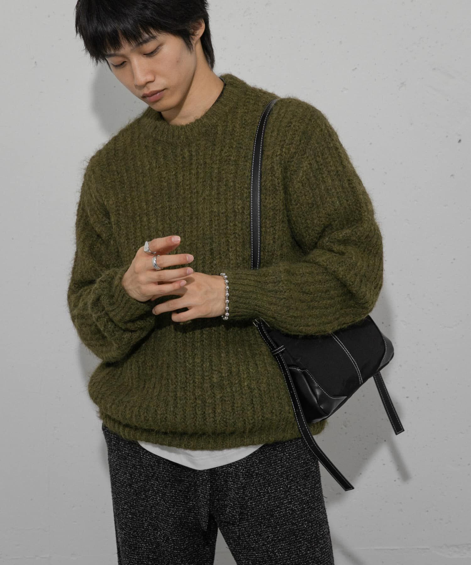 SENSE OF PLACE by URBAN RESEARCH「シャギークルーネックニット」|ニット・セーター|カーキ