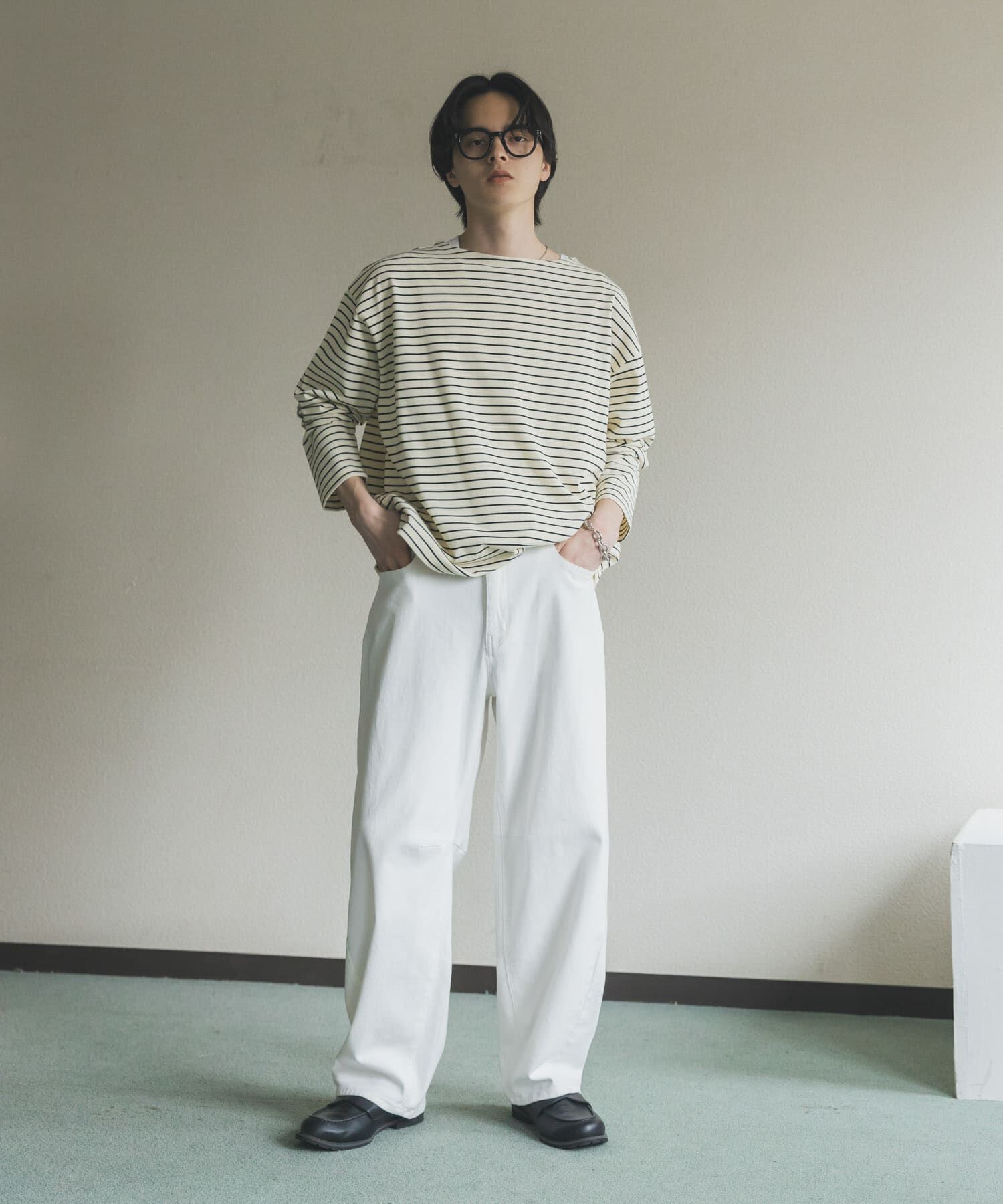SENSE OF PLACE by URBAN RESEARCH「アソートバレルレッグデニムパンツ」|デニム|
