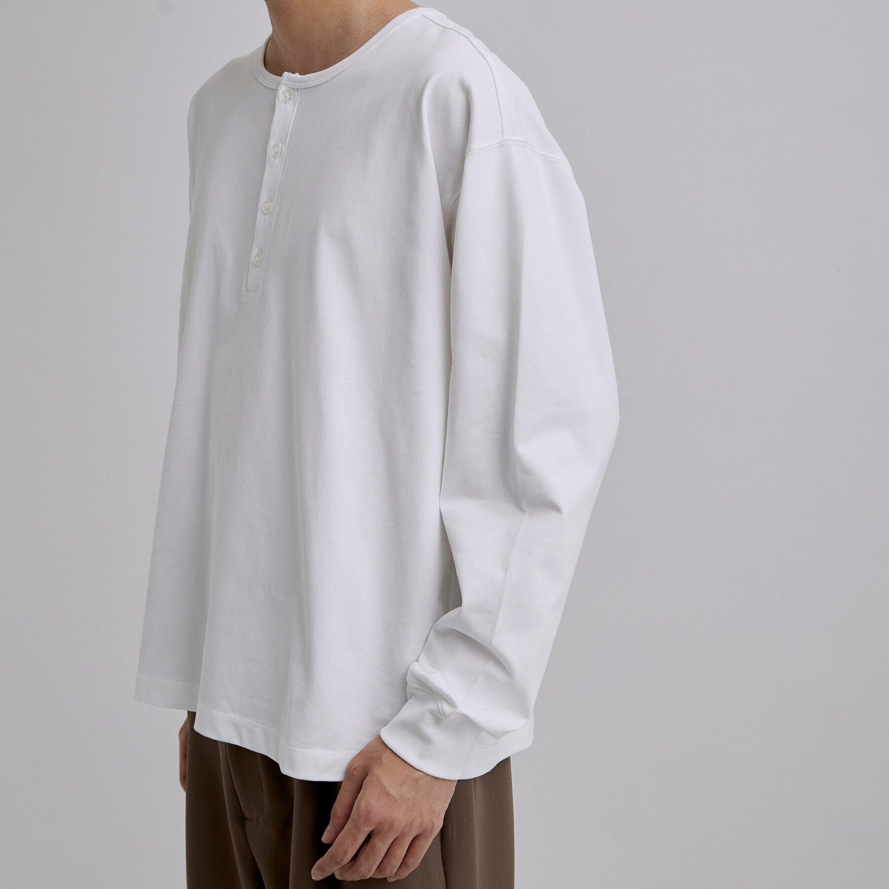 tk.TAKEO KIKUCHI「ヘンリーネック長袖Tシャツ」|Tシャツ・カットソー|