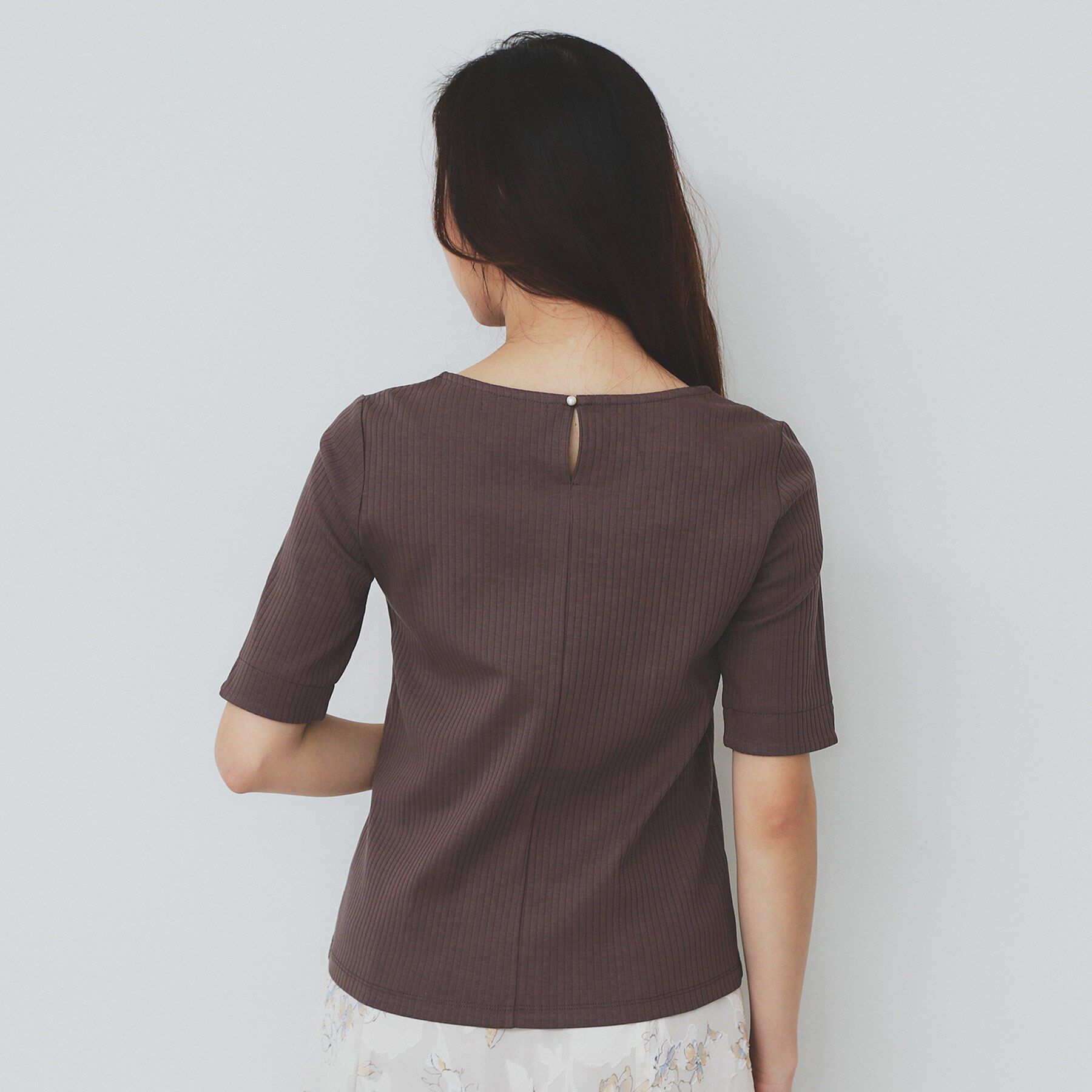 index「《7色展開／XS-LLサイズ》ボートネックリブトップス【UV／洗濯機洗い可】」|Tシャツ・カットソー|