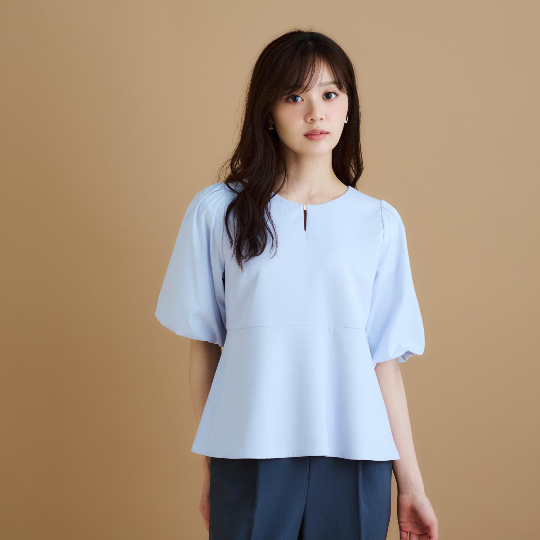index「《S-LLサイズ》バルーンスリーブペプラムトップス【洗濯機洗い可／接触冷感／UVケア】」|Tシャツ・カットソー|