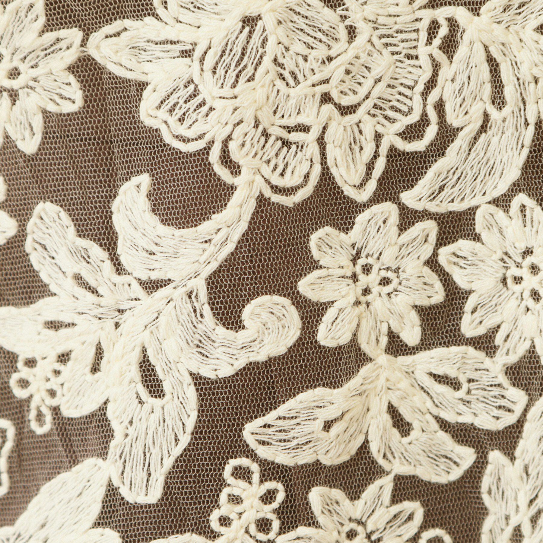 index「フラワー刺繍シアーシャツ【洗濯機OK／イージーアイロン】」|シャツ・ブラウス|