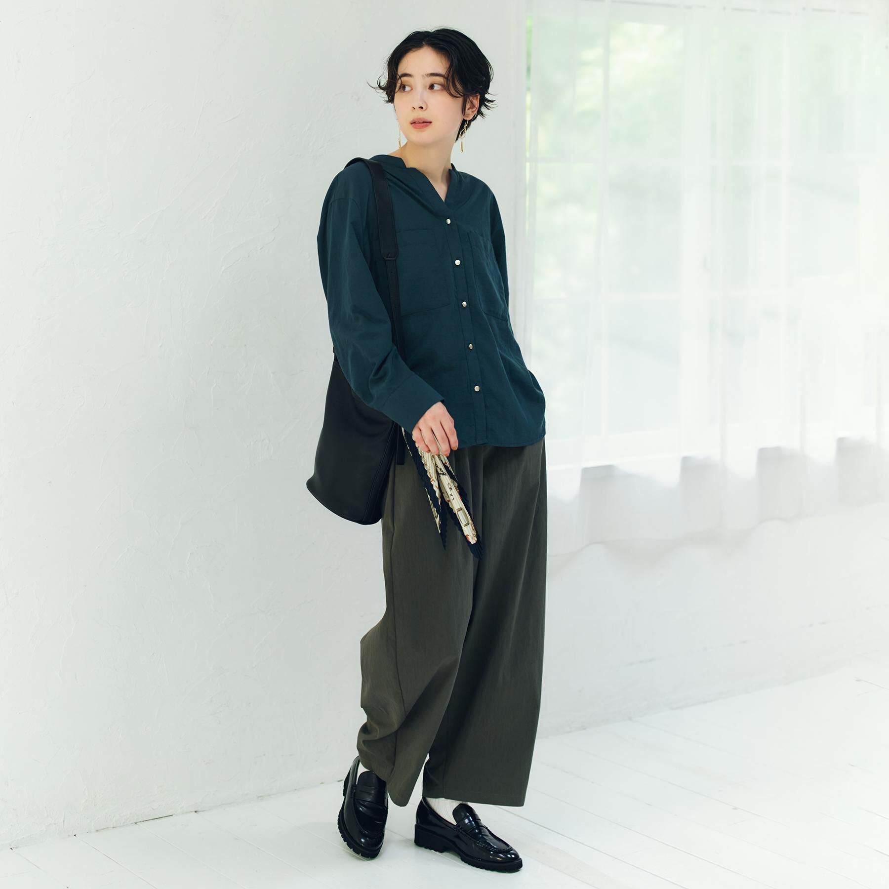 THE SHOP TK「【刻みネックですっきり見え】Wポケット金ボタンシャツ」|シャツ・ブラウス|