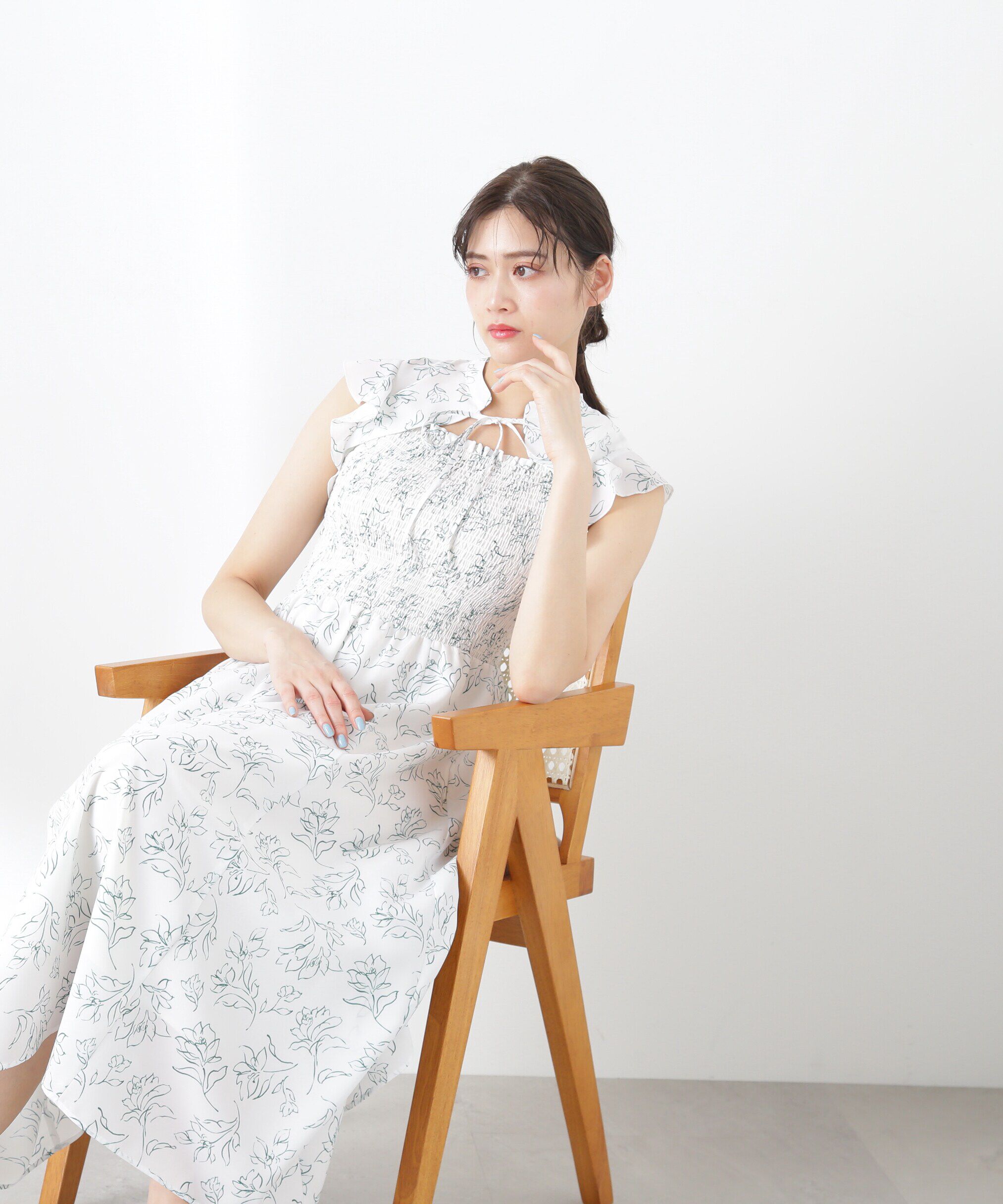  「ラインフラワープリントワンピース　WEB限定カラー：ホワイトグリーン」|ワンピース|