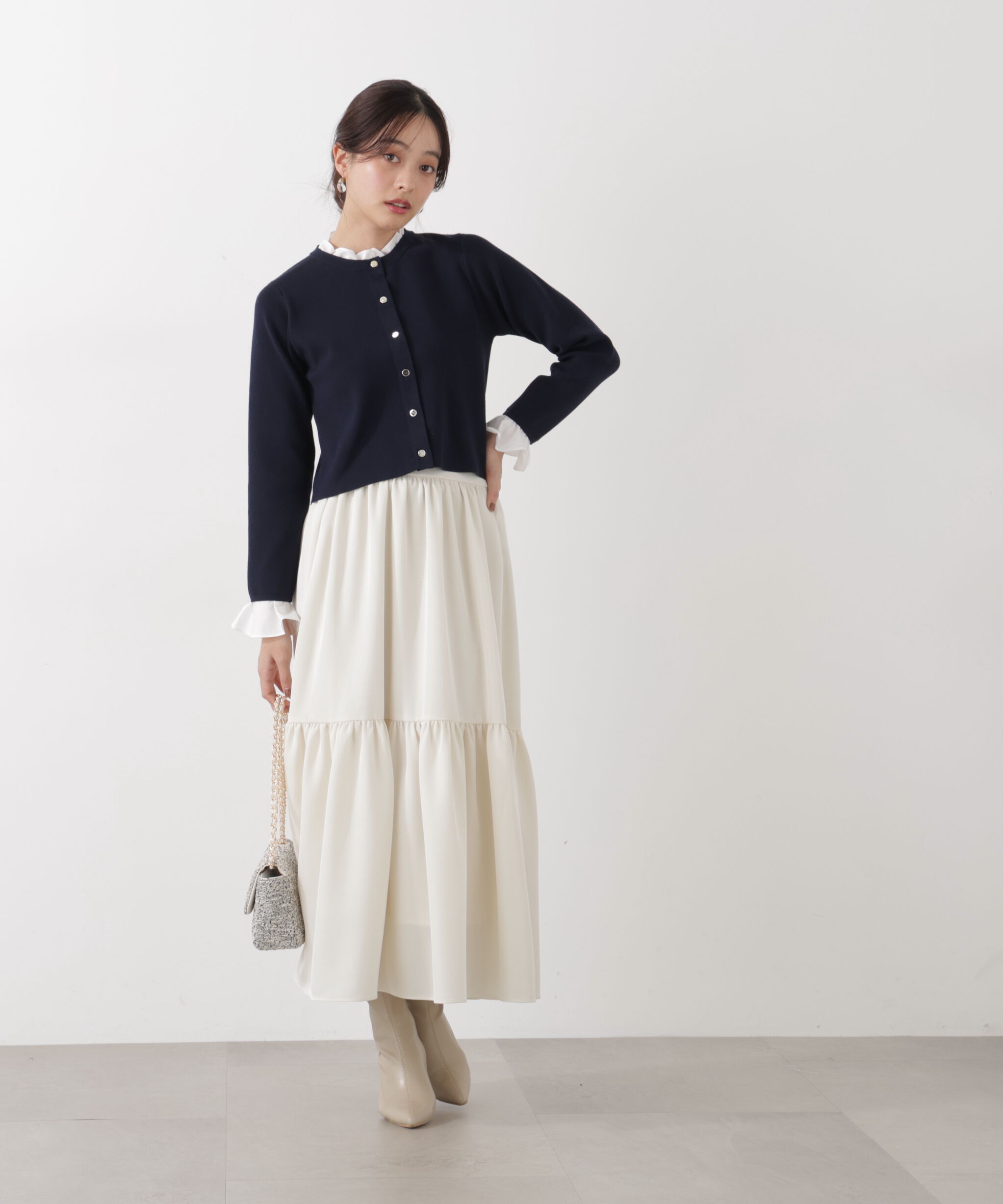 PROPORTION BODY DRESSING「ニュアンスサテンティアードスカート　26SS」|スカート|