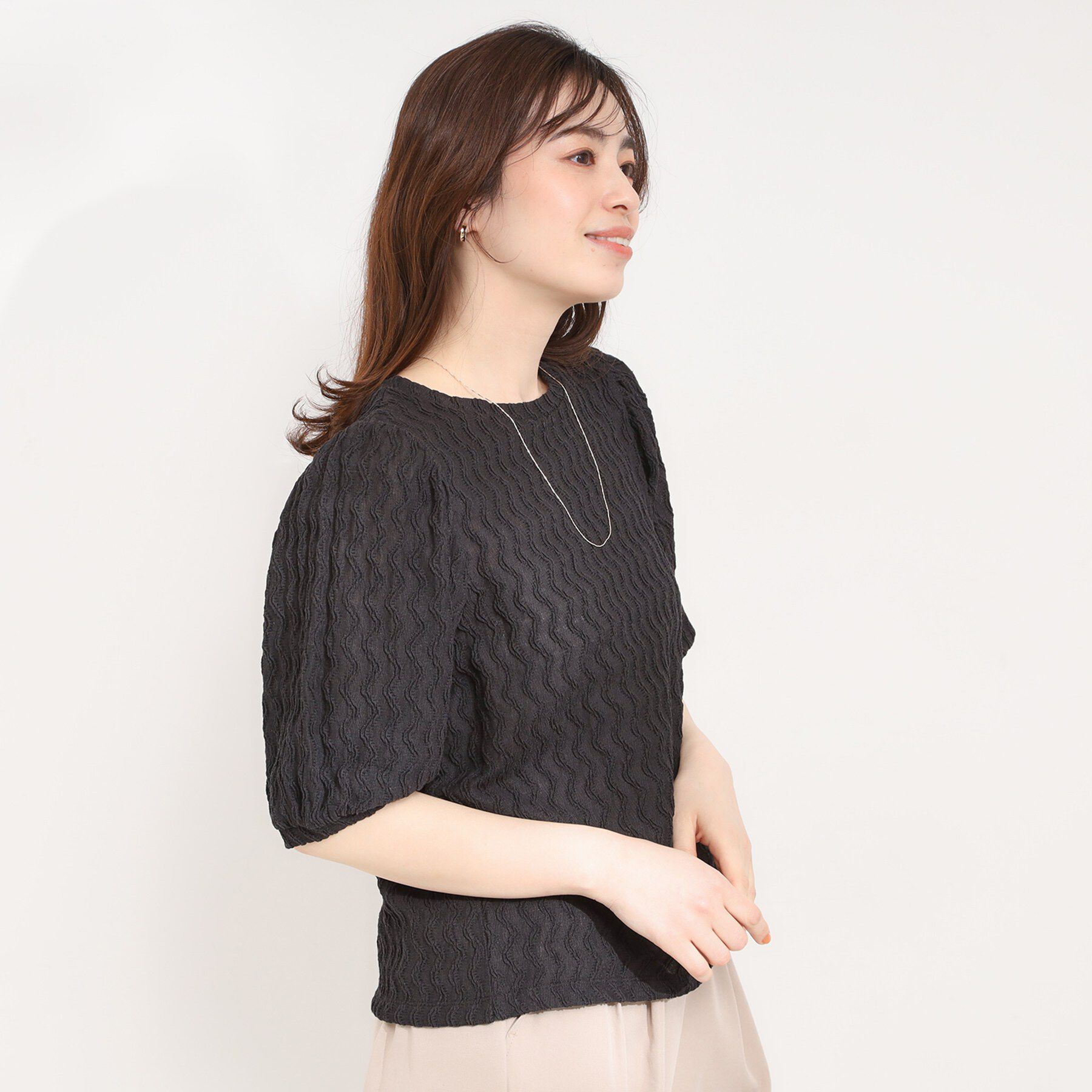 SHOO･LA･RUE「【洗濯機可/S-LL】パフスリーブが女性らしい ウェーブ柄 ジャカードトップス」|Tシャツ・カットソー|