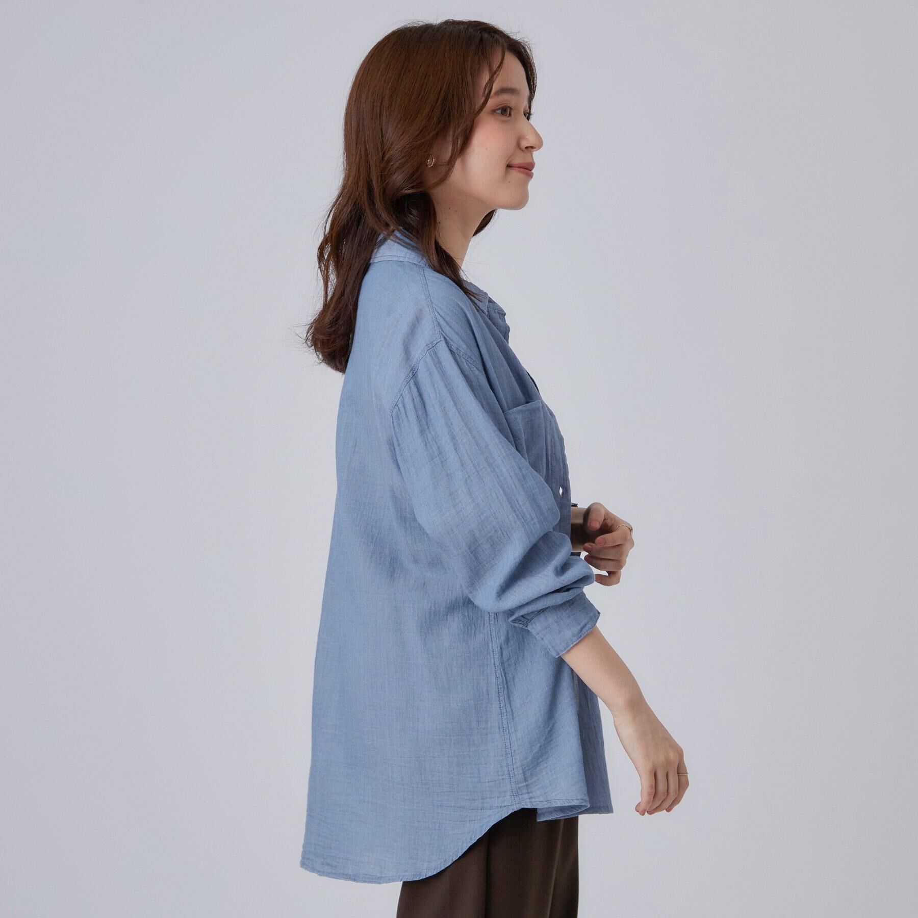 SHOO･LA･RUE「【綿100%/UV/S-LL/体型カバー】ヒップが隠せる 柔らかシアーデニムシャツ」|シャツ・ブラウス|