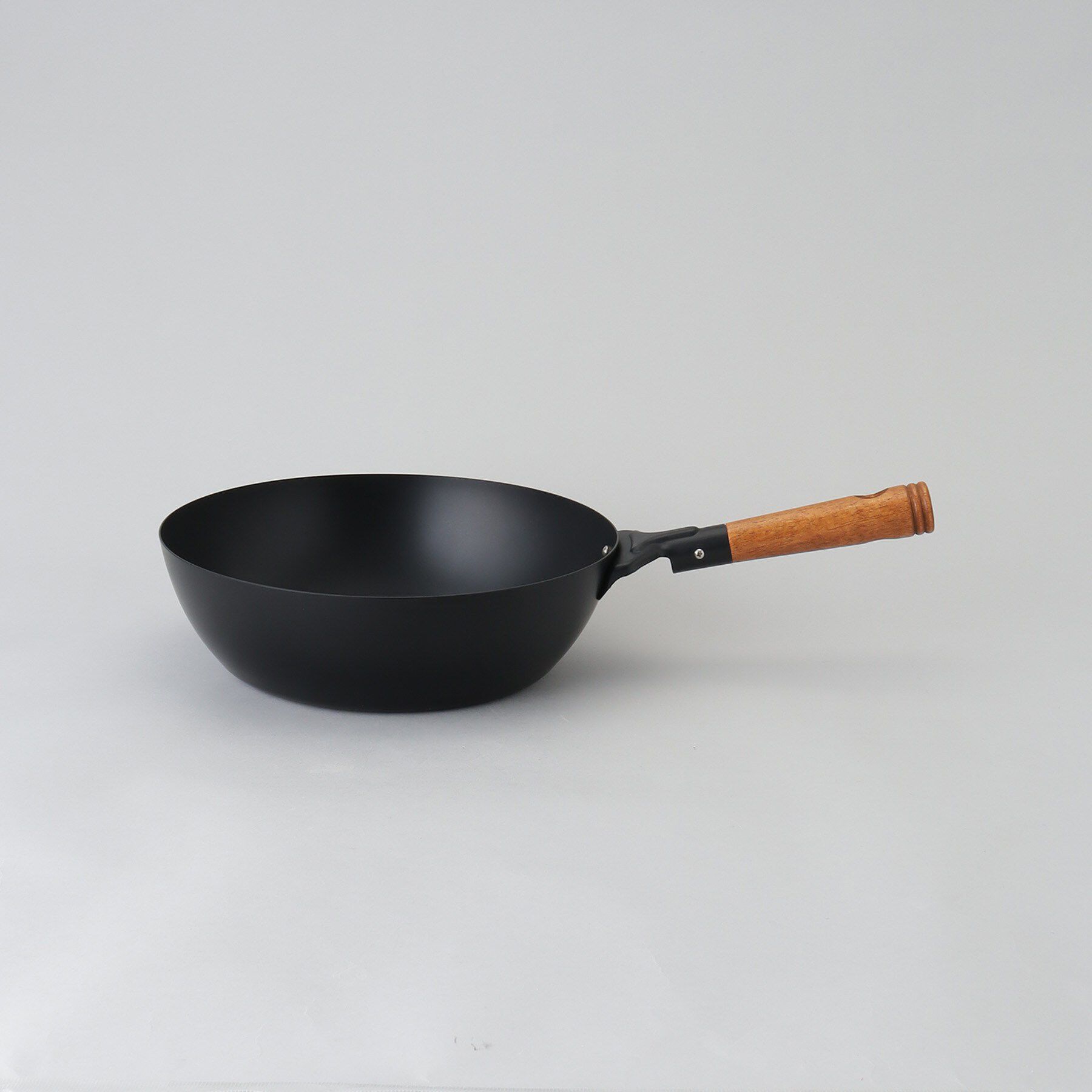 212 KITCHEN STORE「バーニスタ 鉄製いため鍋28cm お玉付」|食器・キッチングッズ|