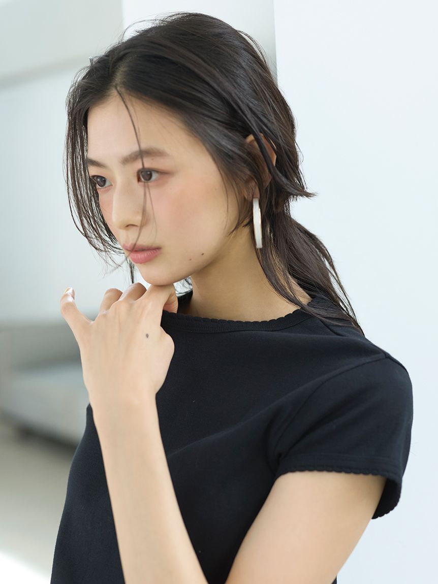 Mila Owen「【接触冷感】スカラップデザインコンパクトＴシャツ」|Tシャツ・カットソー|