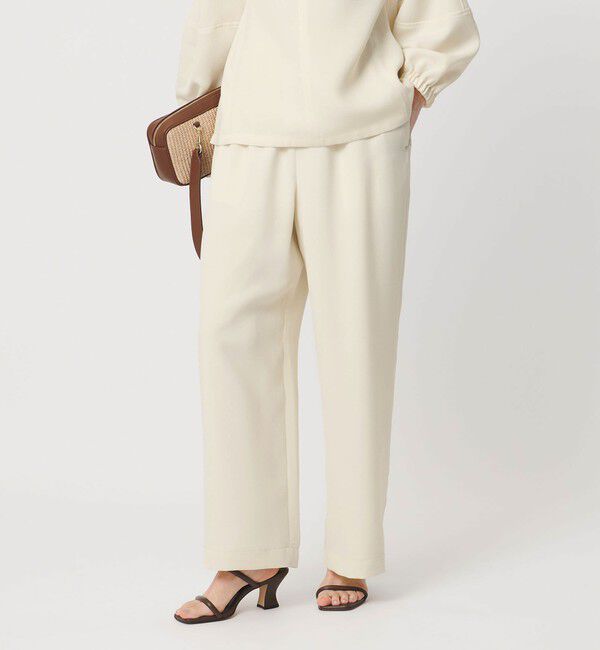 UNITED ARROWS「COMFY ストレート イージーパンツ  WHITE ‐防汚 UVカット ウォッシャブル‐」|スラックス|OFF WHITE