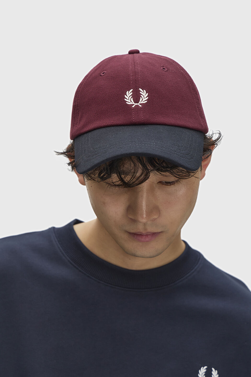 FRED PERRY 「Blocked Pique Classic Cap／ブロックピケクラシックキャップ」|キャップ・キャスケット|OXBLOOD