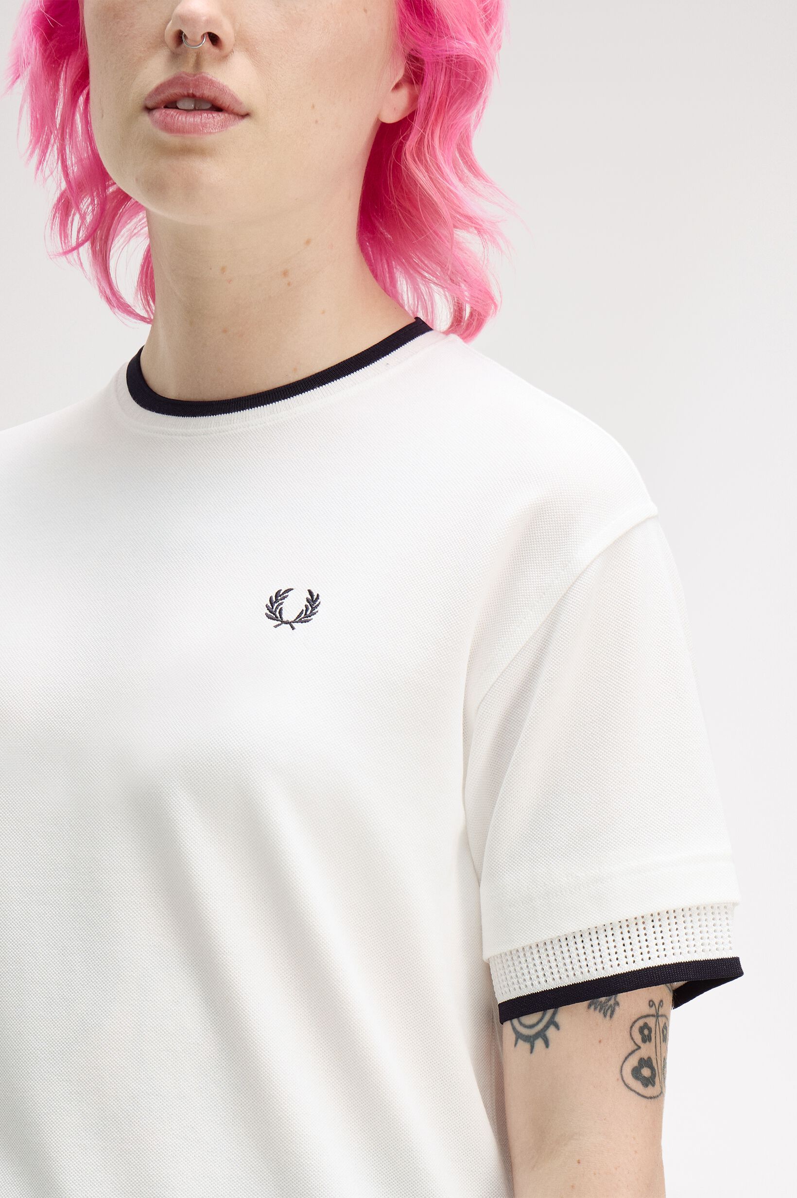 FRED PERRY 「Tipped Mesh Pique T-Shirt／ティップラインメッシュピケTシャツ」|Tシャツ・カットソー|