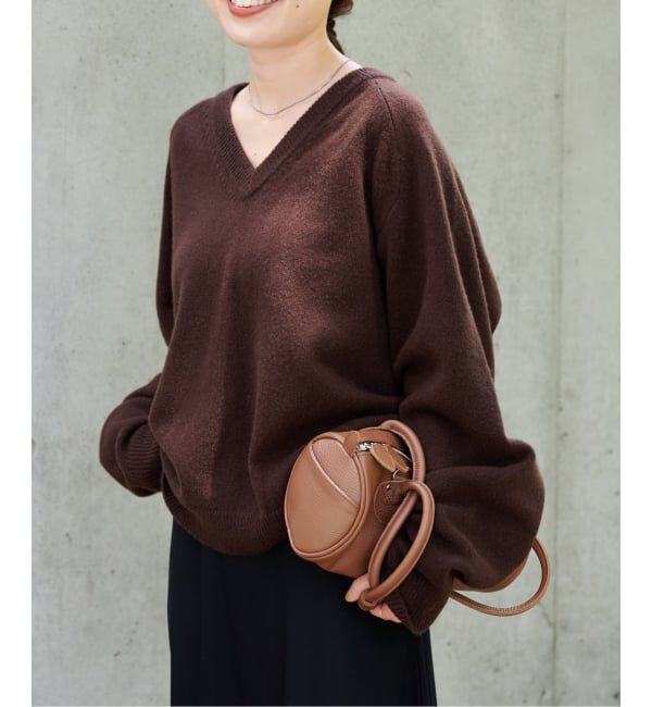 OUTDOOR PRODUCTS Usual Things「≪予約≫WOOL SIGNATURE Vネックニット」|ニット・セーター|