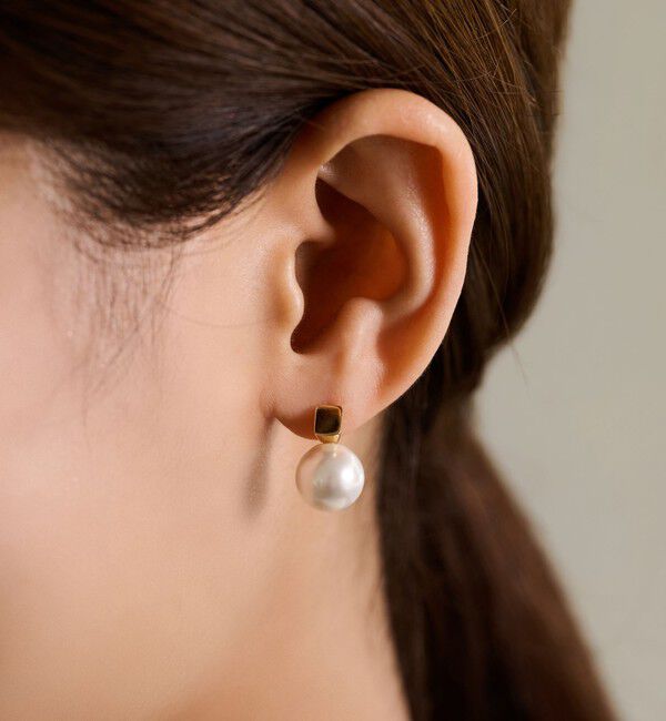 TOMORROWLAND GOODS「【別注】januka  パールピアス」|ピアス|