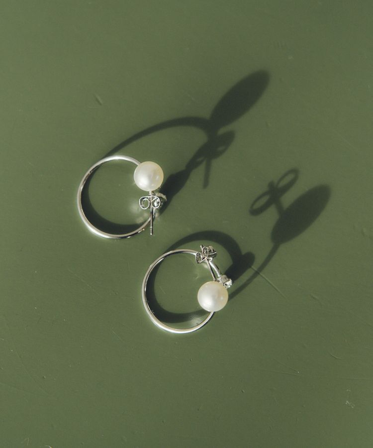 YECCA VECCA「パールスパイラルピアス」|ピアス|Silver