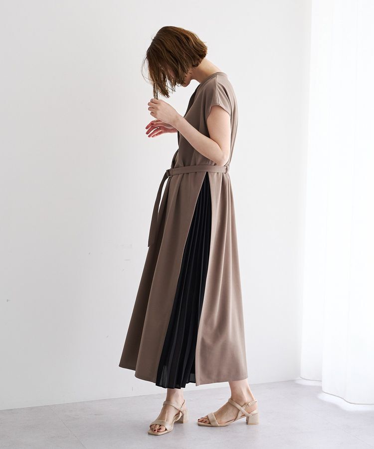 YECCA VECCA「ベルテッドプリーツ切替ワンピース」|ワンピース|