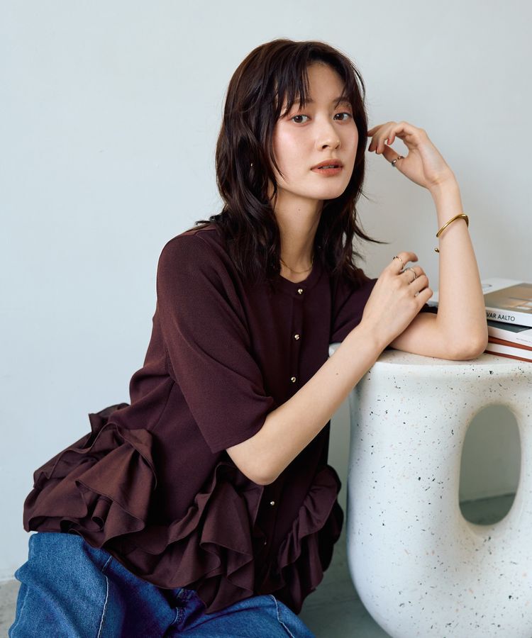 YECCA VECCA「金釦ラッフル5分袖カーディガン」|カーディガン|Brown