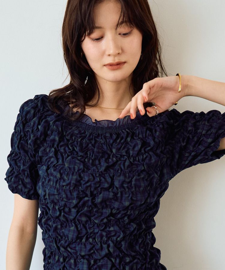 YECCA VECCA「【2way着用可能】チェック柄シャーリングブラウス」|シャツ・ブラウス|