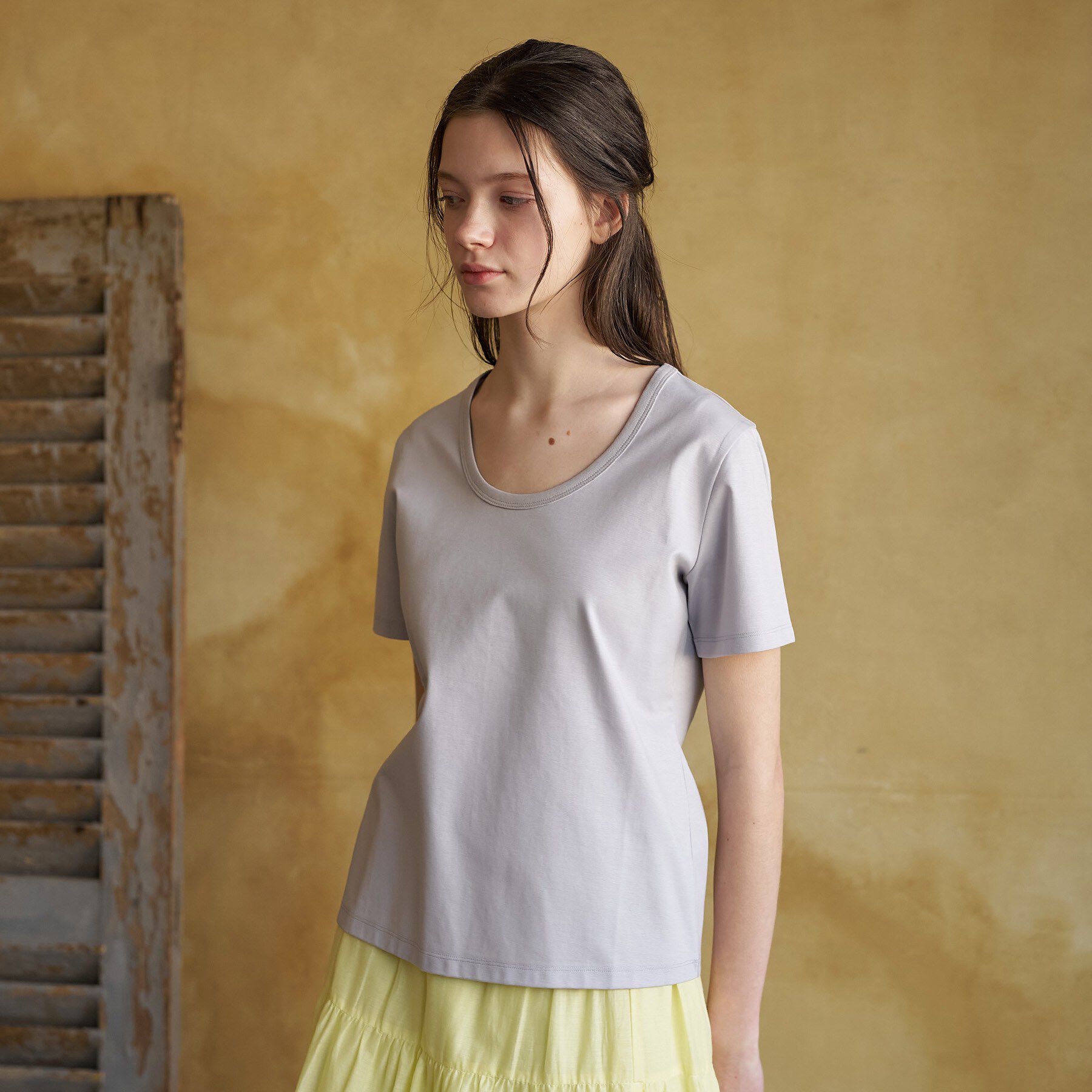 DRESSTERIOR「【接触冷感/抗菌防臭/UVカット】クールデオドラント UネックTシャツ」|Tシャツ・カットソー|