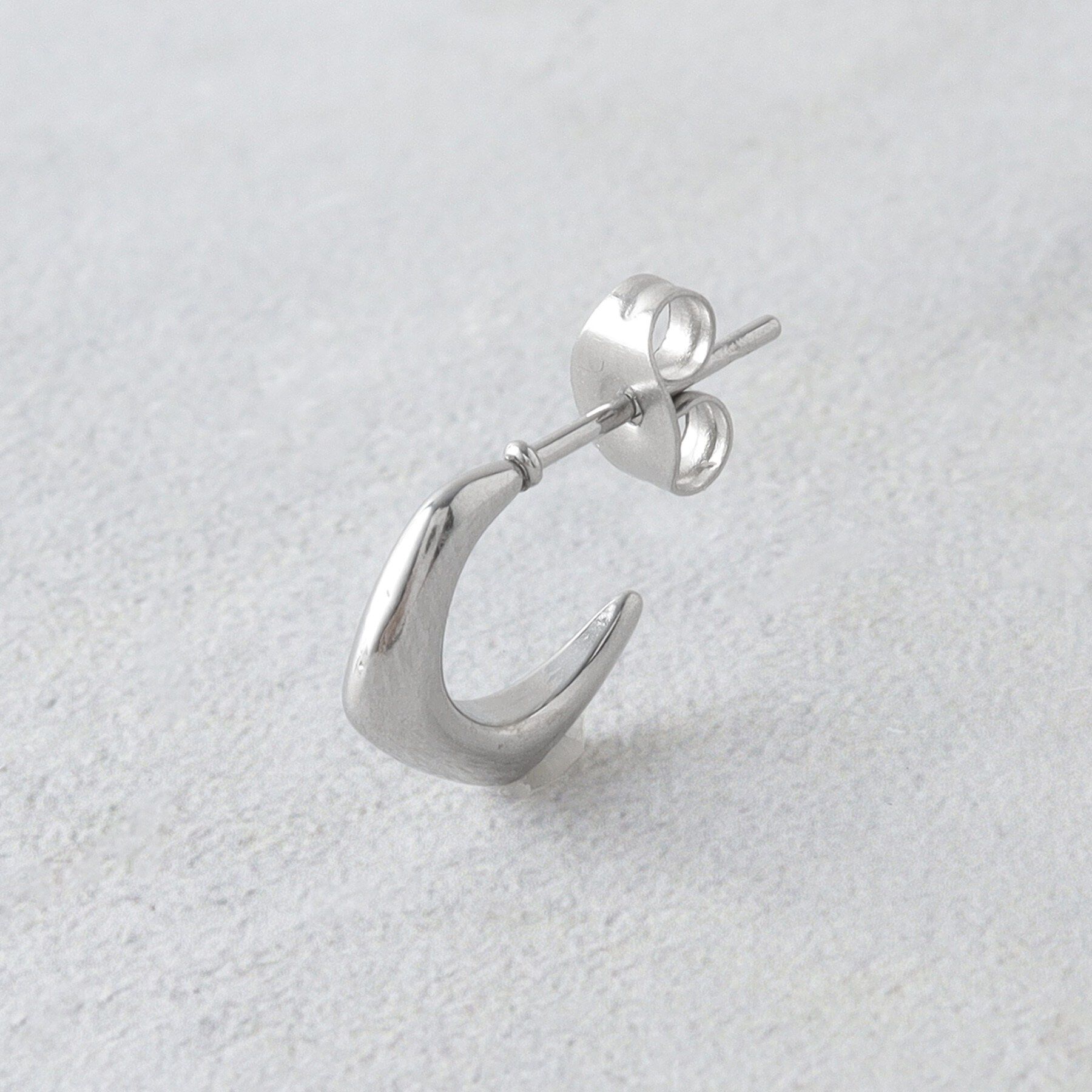 tk.TAKEO KIKUCHI「【ステンレス】デザインフープピアス」|ピアス|