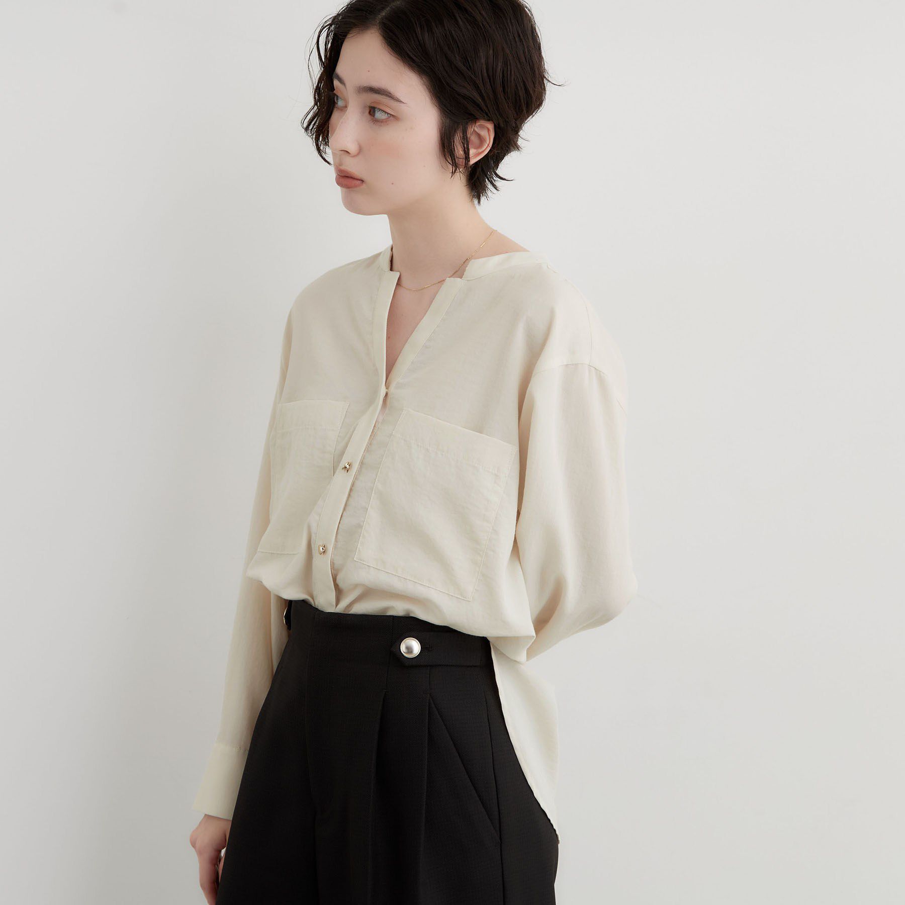 THE SHOP TK「【刻みネックですっきり見え】Wポケット金ボタンシャツ」|シャツ・ブラウス|