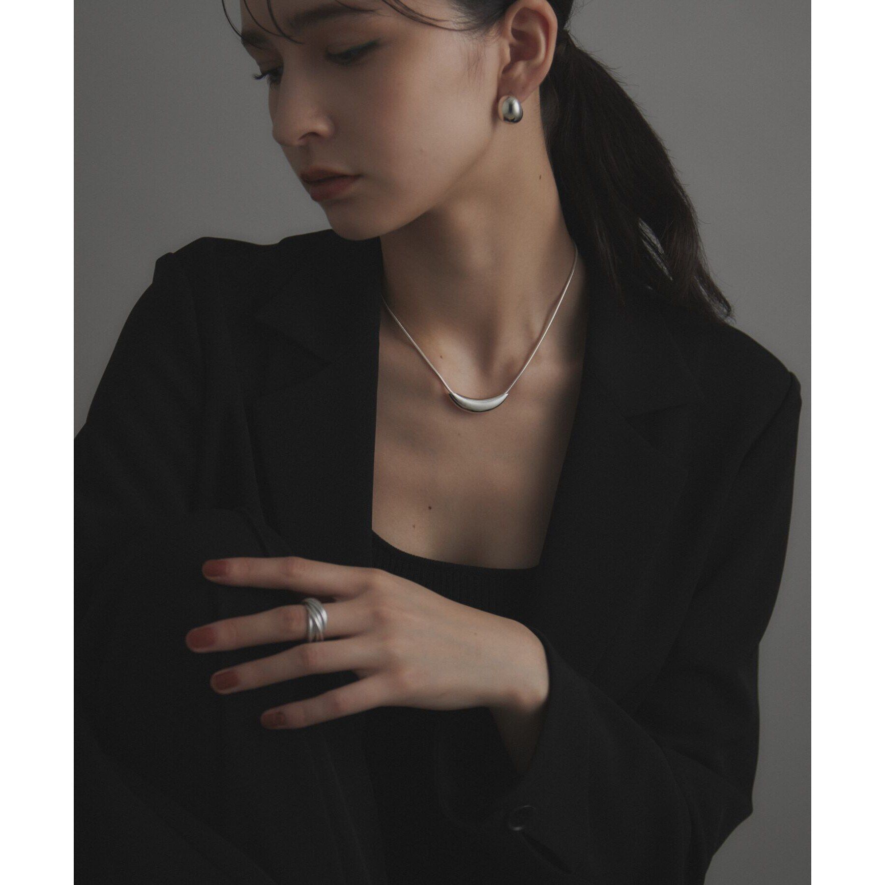 COCOSHNIK ONKITSCH「シルバー ホロウフープピアス ペアシェイプM」|ピアス|