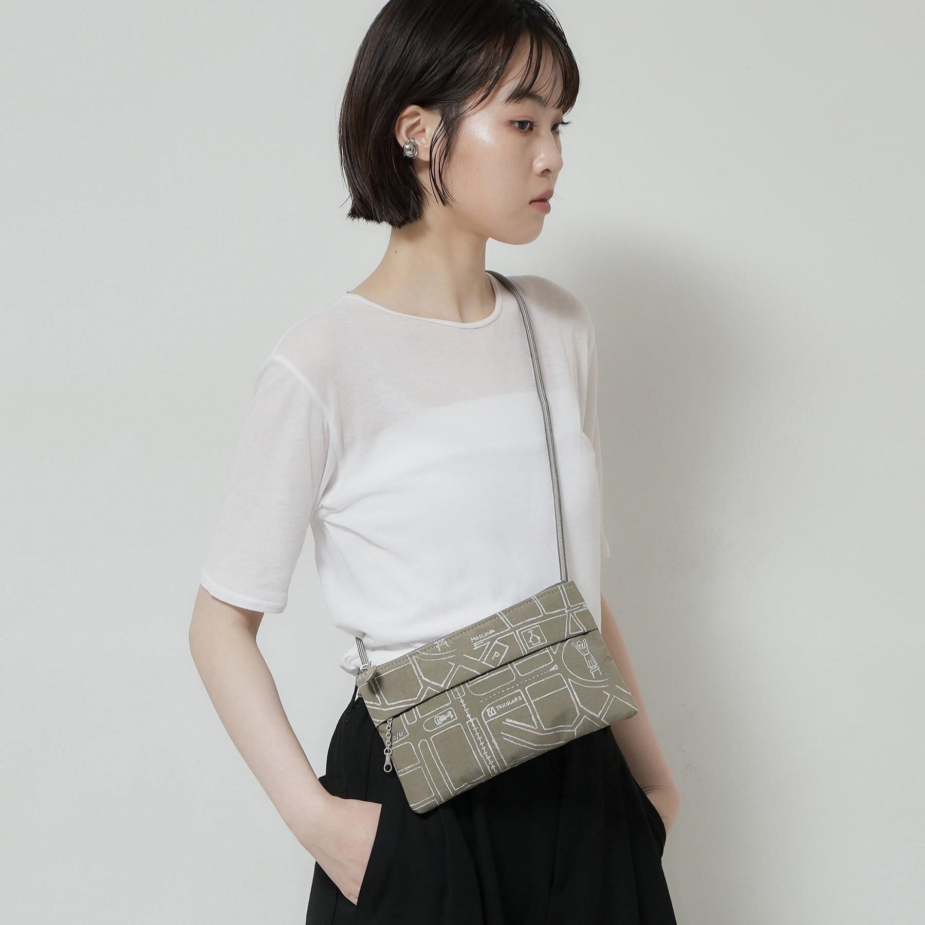HIROKO HAYASHI「COMODA（コモダ）サコッシュ」|ショルダー・メッセンジャー|ベージュ(552)