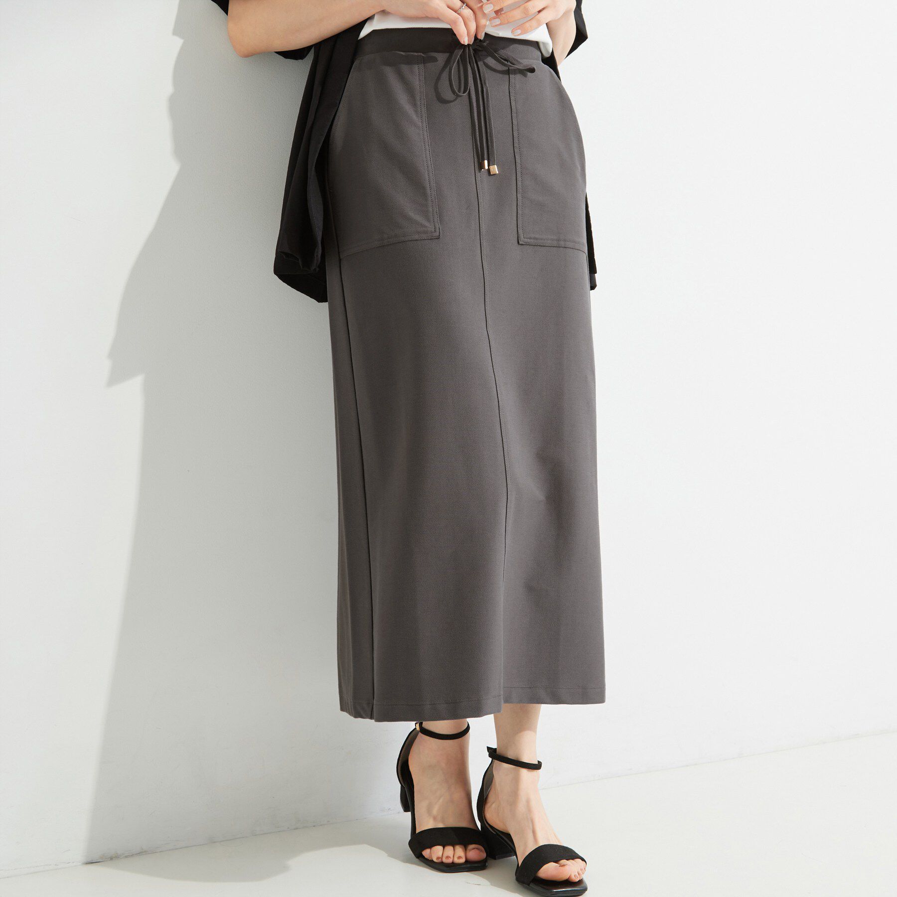 SHOO･LA･RUE「ツイル調ストレッチベイカースカート」|スカート|チャコールグレー(0