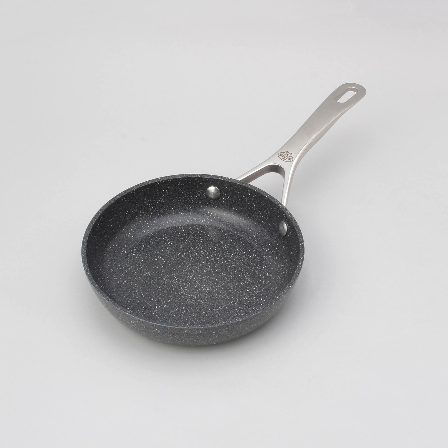 212 KITCHEN STORE「サリーナ セラミックフライパン 20センチ ＜BALLARINI バッラリーニ＞」|食器・キッチングッズ|