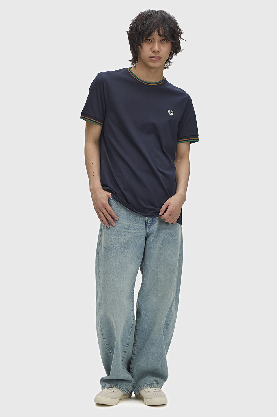 FRED PERRY 「Twin Tipped T-Shirt／ティップラインTシャツ M1588V」|Tシャツ・カットソー|