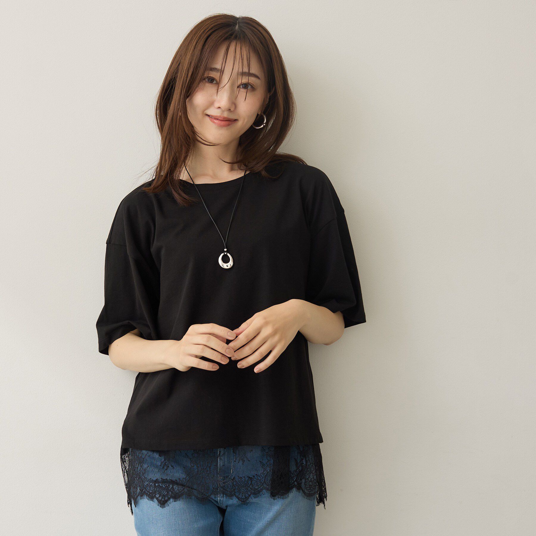 UNTITLED「【1枚でもセットでも】レースキャミ付きプルオーバー」|Tシャツ・カットソー|ブラック(019)