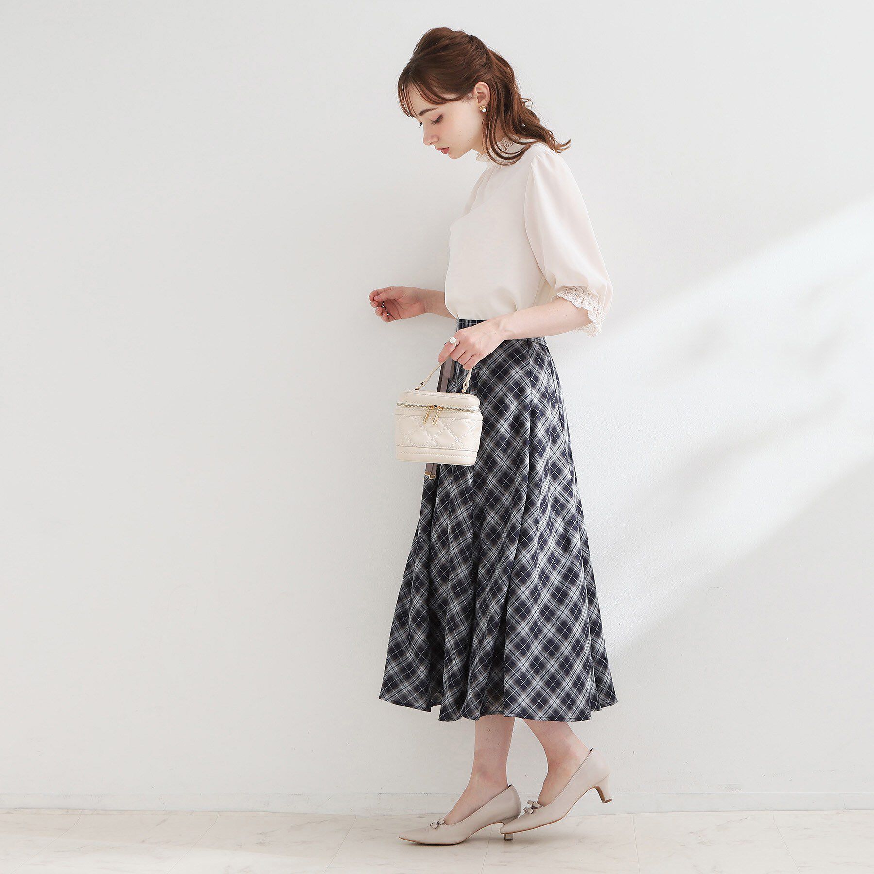 Couture broach「【大人上品・前後2WAY】エンブロレース 5分袖ブラウス【洗濯機可】」|シャツ・ブラウス|
