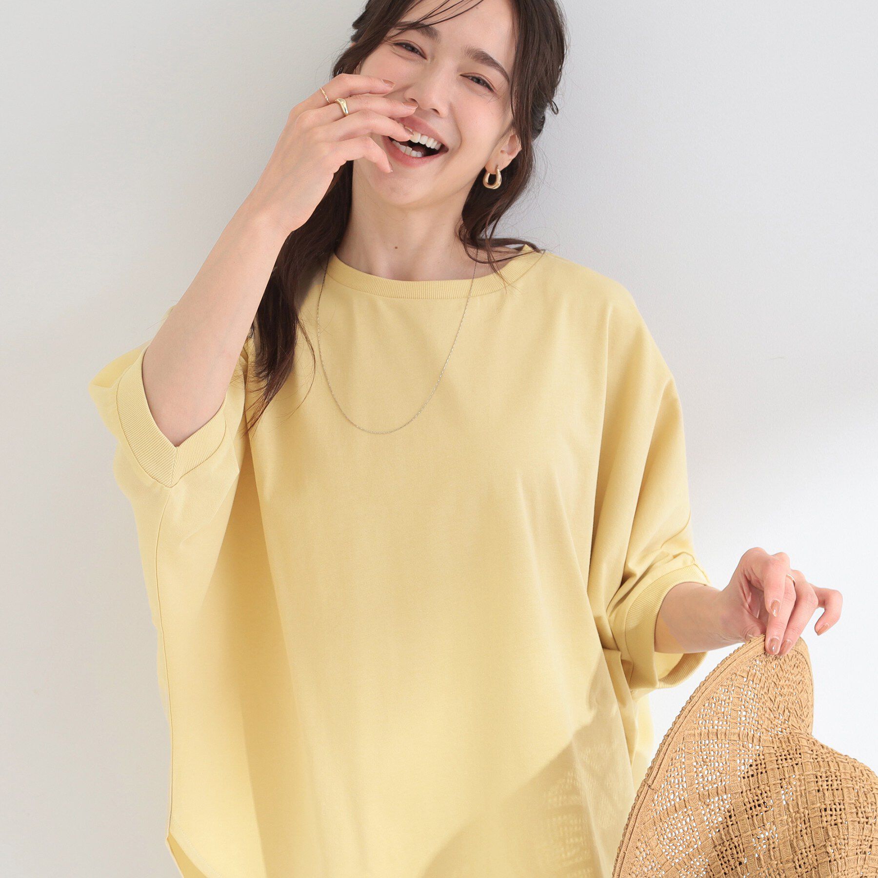 SHOO･LA･RUE「【ひんやり/体型カバー/洗濯機可】二の腕隠れる 前後切替ドルマンTシャツ」|Tシャツ・カットソー|イエロー(031)