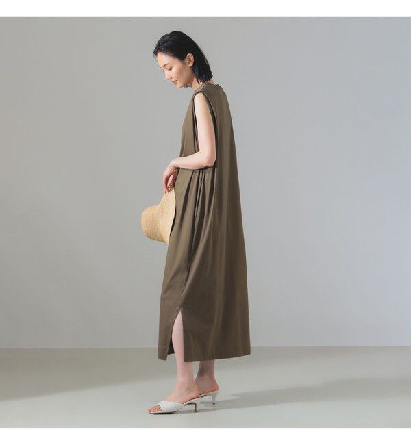Demi-Luxe BEAMS 「【別注】SLOANE / タックショルダー ワンピース」|ワンピース|KHAKI