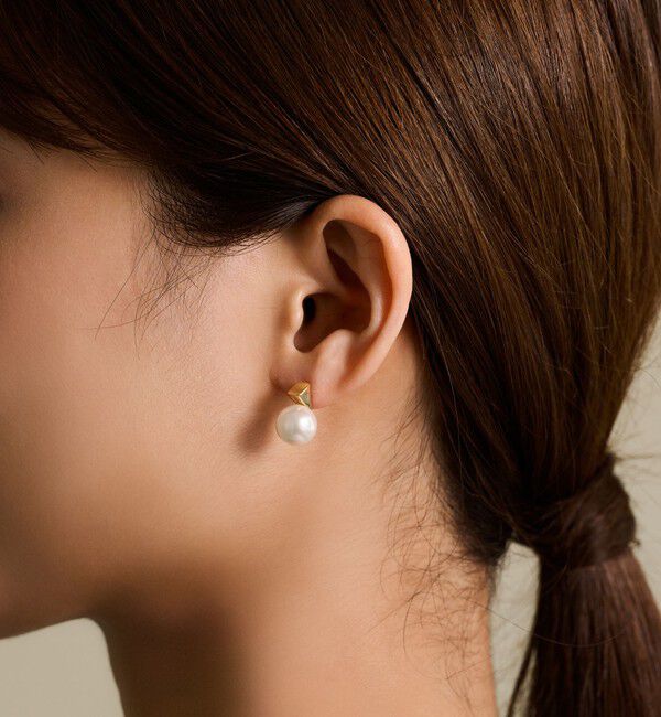 TOMORROWLAND GOODS「【別注】januka  パールピアス」|ピアス|