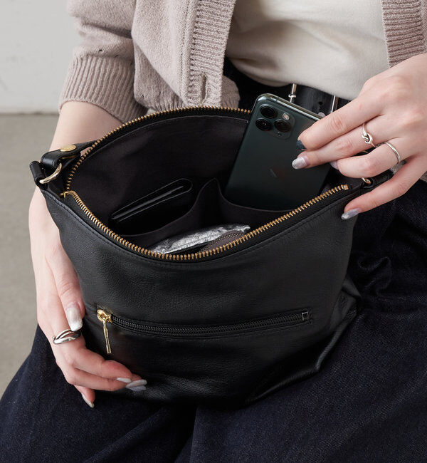  「《本革/360g》ソフトレザーシンプルショルダーバッグ 」|ショルダー・メッセンジャー|