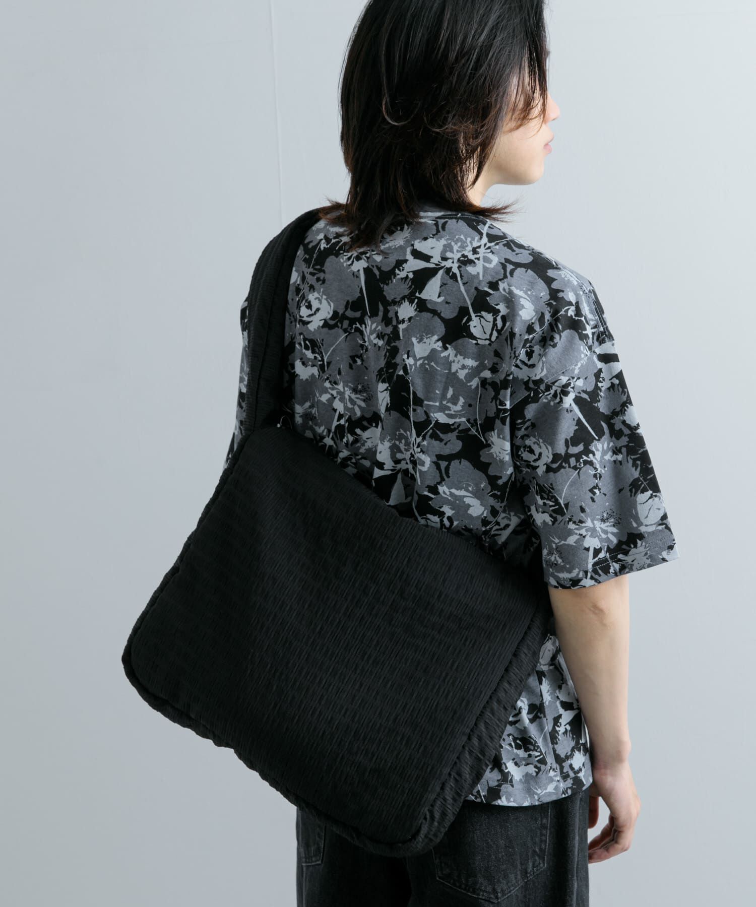 SENSE OF PLACE by URBAN RESEARCH「パデッドビッグショルダーA」|ショルダー・メッセンジャー|
