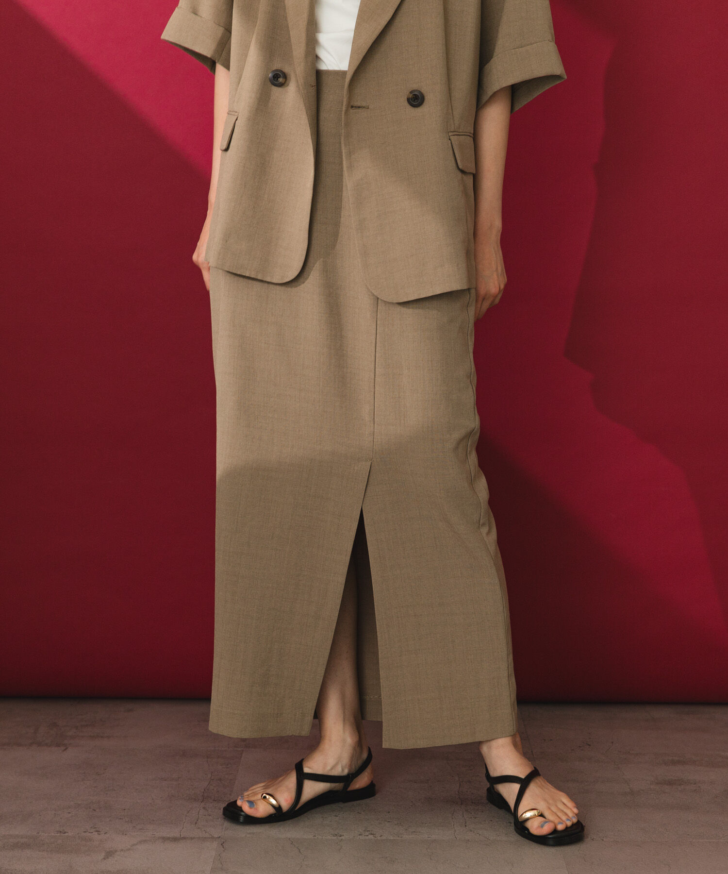 SENSE OF PLACE by URBAN RESEARCH「『一部WEB限定』『UR TECH DRYLUXE』リネンライクスリットタイトスカート」|スカート|ベージュ