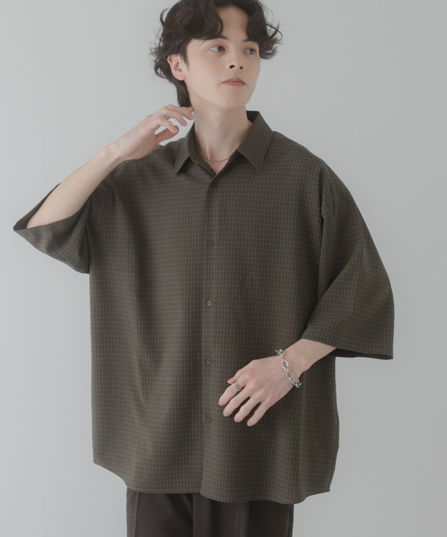 SENSE OF PLACE by URBAN RESEARCH「『ﾕﾆｾｯｸｽ』ﾏｲｸﾛﾁｪｯｸｴｸｽﾄﾗﾙｰｽﾞｼｮｰﾄｽﾘｰﾌ 」|シャツ・ブラウス|